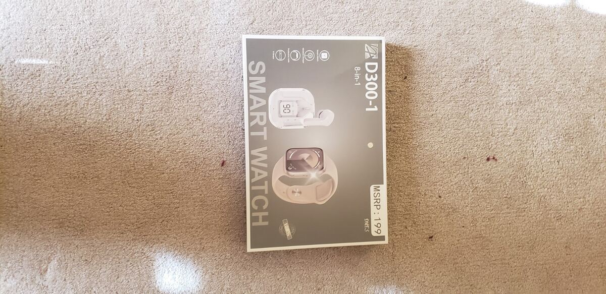 D300 8-in-1 Smart Watch Ear Buds & *8 Wrist Straps* *brand New In Box* $199+